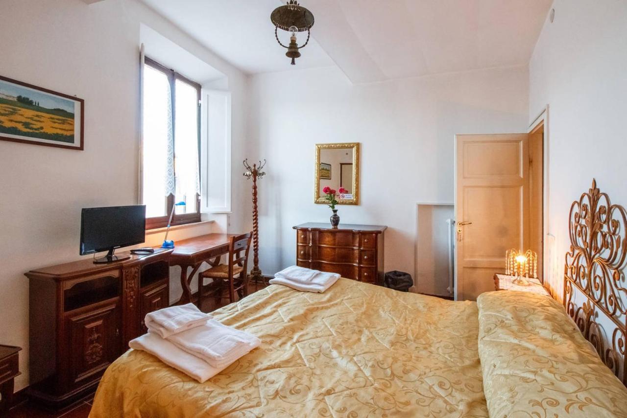 B&B Simonetta Siena Exteriör bild
