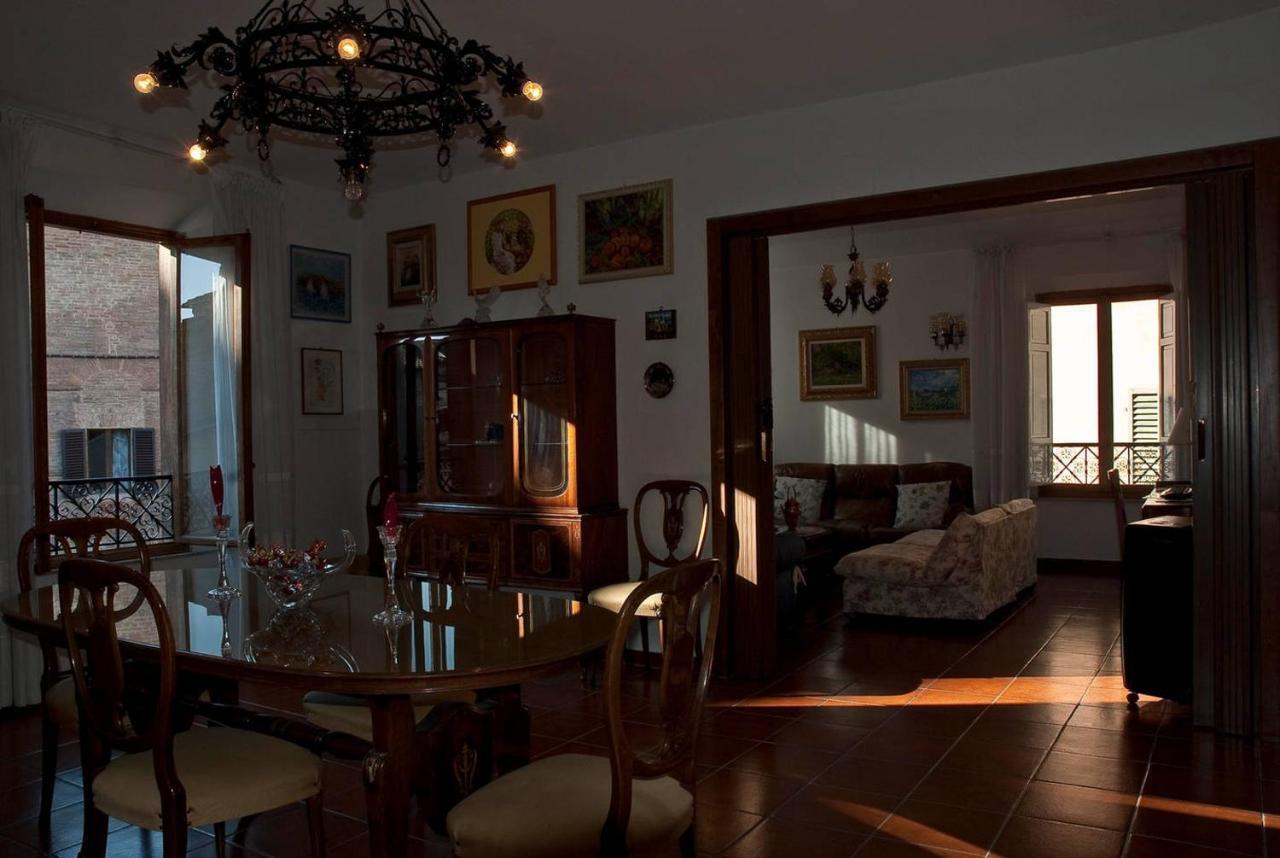 B&B Simonetta Siena Exteriör bild